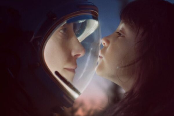 Il poster di Anna, la serie tv Sky di Niccolò Ammaniti. Credits: Sky.