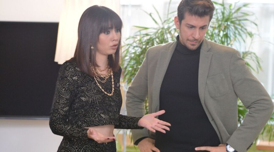 Deren ed Emre in Daydreamer Credits Mediaset