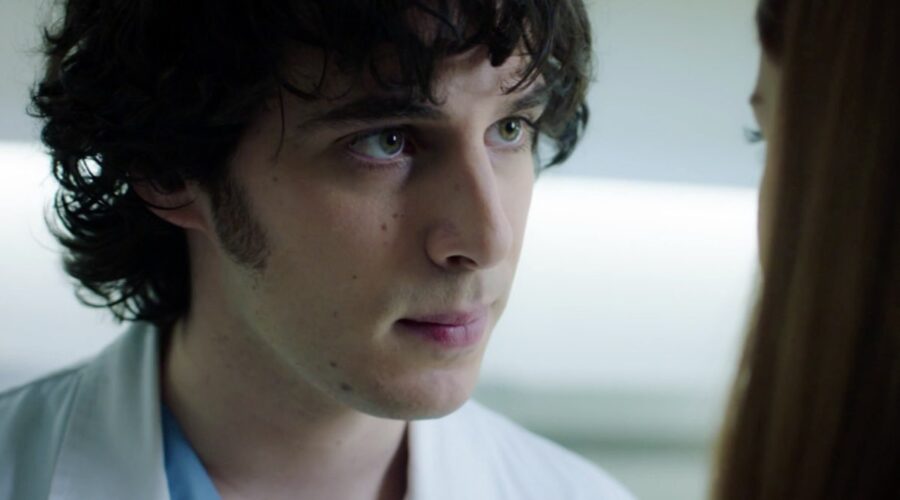 Doc - Nelle tue mani Riccardo Bonvegna interpretato da Pierpaolo Spollon, qui nell'episodio 15 Credits RAI