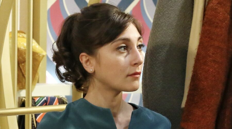 Elisa Cheli interpreta la venere Paola Galletti ne Il Paradiso delle Signore, qui in una scena della stagione Daily 2 Credits RAI