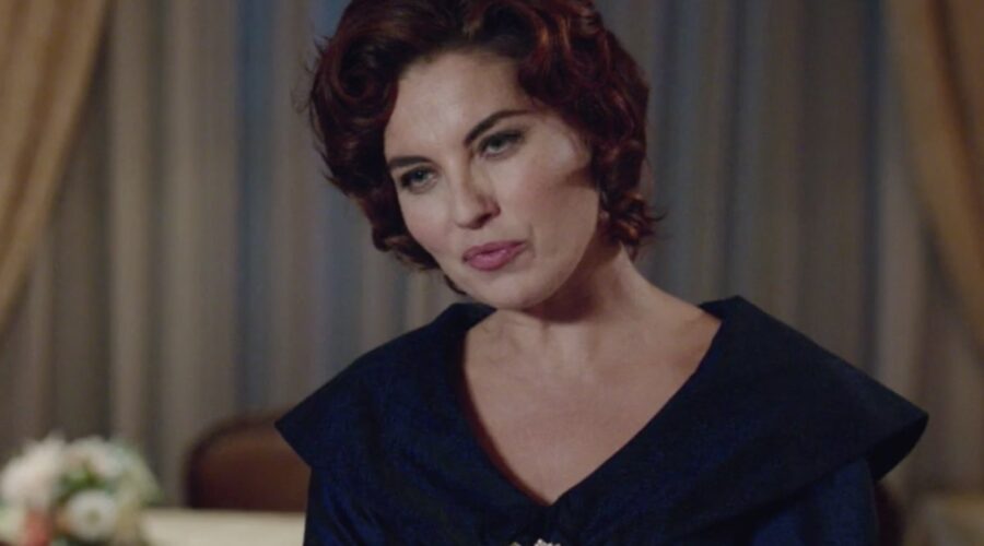 Il Paradiso delle Signore 5 Adelaide di Sant'Erasmo interpretata da Vanessa Gravina, qui nella puntata 19 Credits RAI