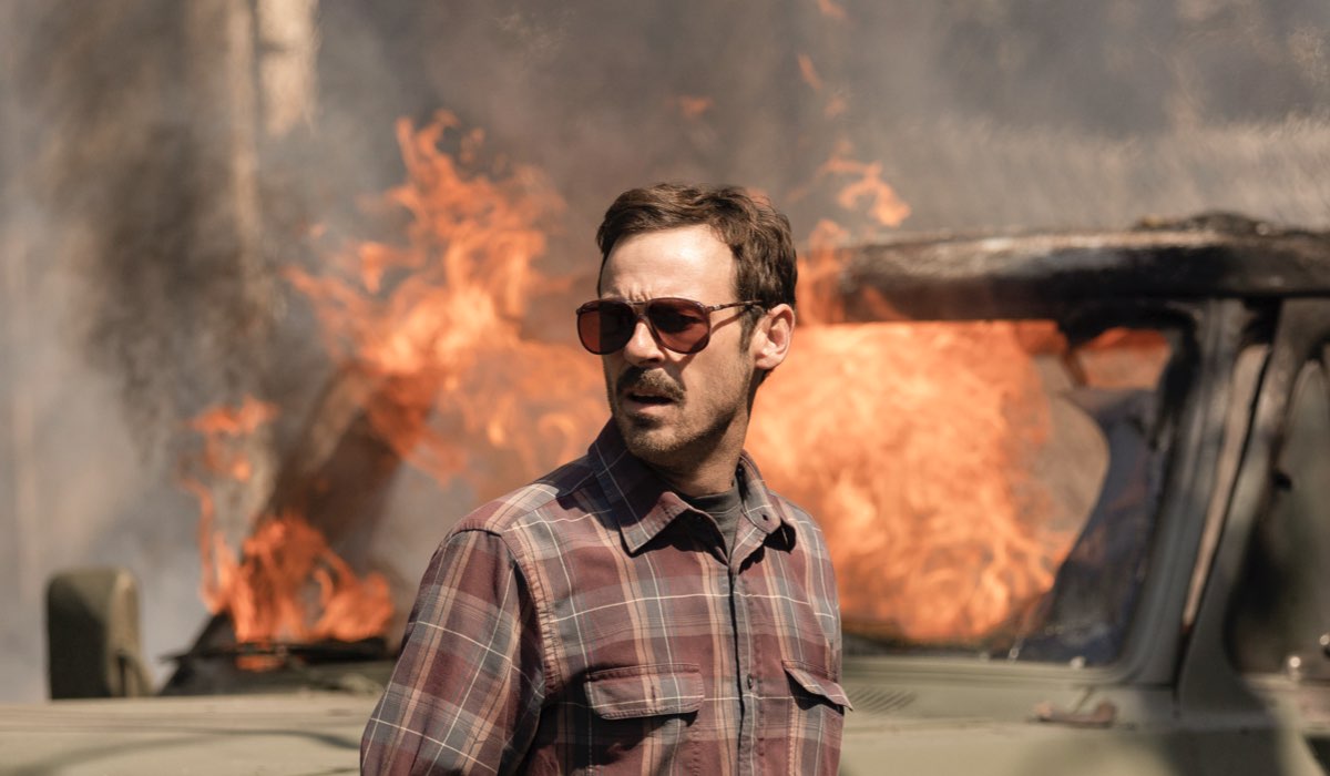 Scoot McNairy in una scena della terza stagione di “Narcos: Messico”, una delle produzioni televisive di Gaumont. Credits: Netflix.