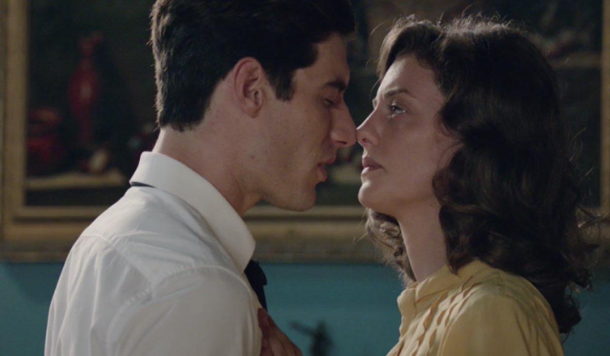 Il Paradiso Delle Signore 4 Riccardo Guarnieri E Nicoletta Cattaneo Interpretati Da Enrico Oetiker E Federica Girardello Qui Insieme Nella Puntata 158 Credits Rai