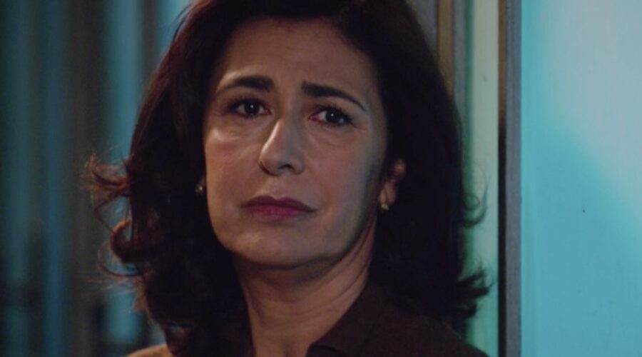 Il Paradiso Delle Signore 5 Agnese Amato Interpretata Da Antonella Attili Qui Sul Ballatoio Nella Puntata 50 Credits Rai