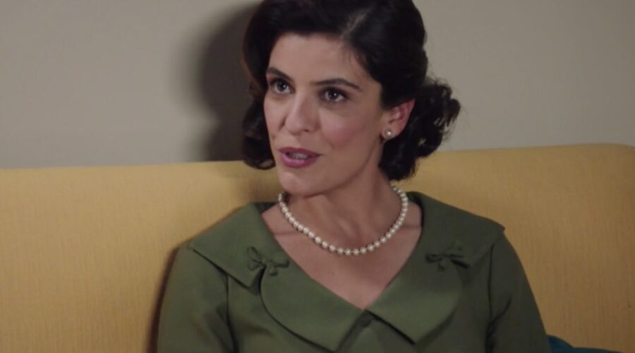 Il Paradiso Delle Signore 5 Beatrice Conti Interpretata Da Caterina Bertone Qui Nella Puntata 55 A Casa Conti Credits Rai