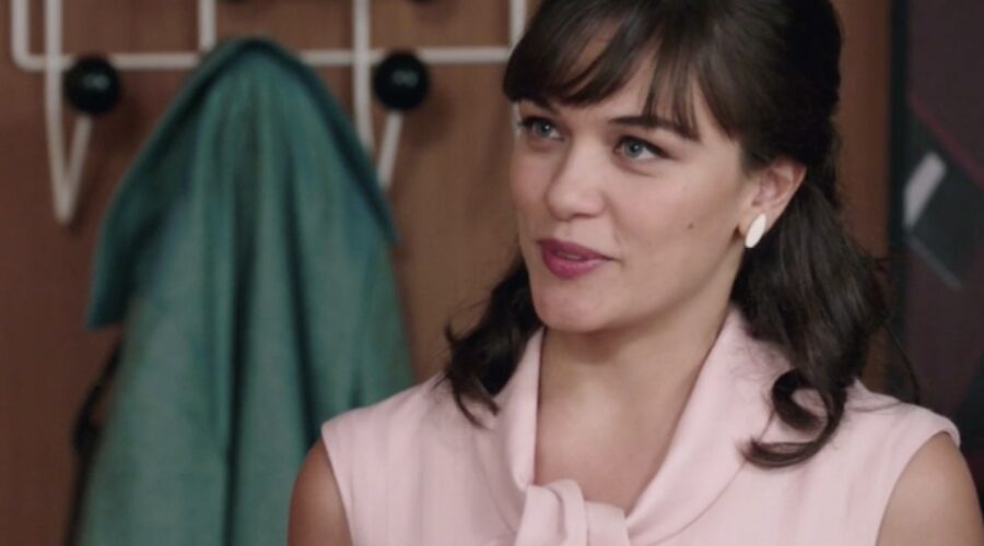 Il Paradiso Delle Signore 5 Marta Guarnieri Interpretata Da Gloria Radulescu Qui Nella Puntata 3 Credits Rai