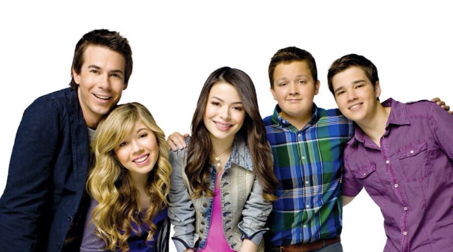 jerry trainor jennette mccurdy miranda cosgrove noah munck e nathan kress in icarly credits nickelodeon