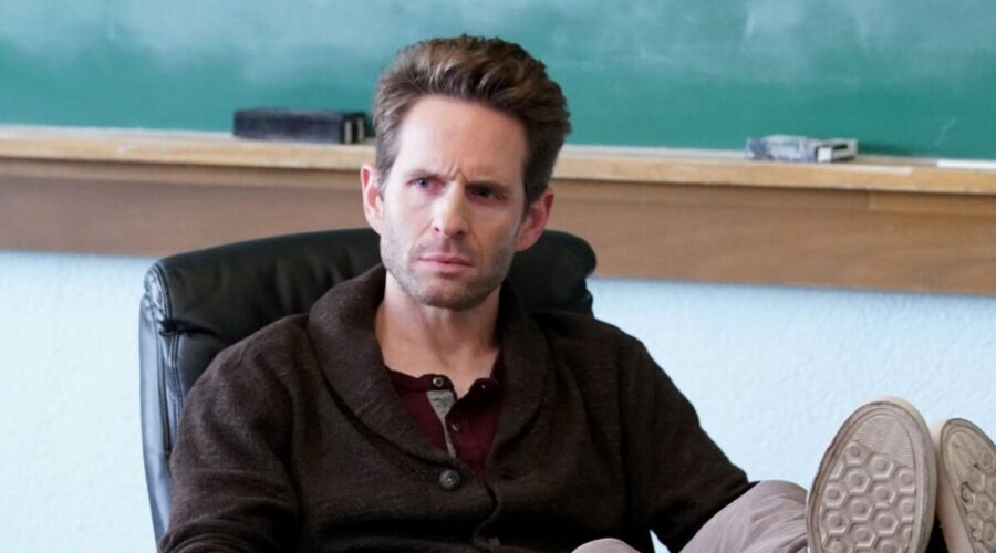 Glenn Howerton interpreta Jack In A.P. Bio 3 Stagione Credits Mediaset