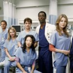 Il cast della prima stagione di Grey's Anatomy, nel catalogo di Star. Credits: Disney Plus.