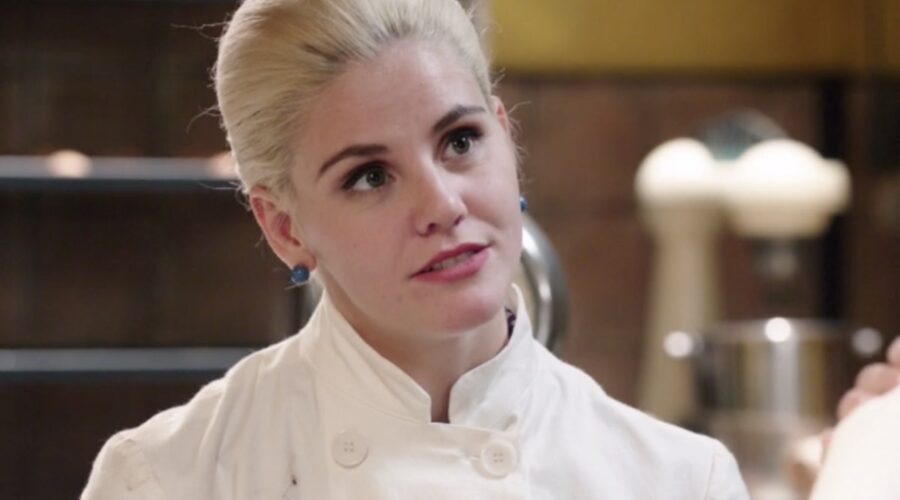 Il Paradiso Delle Signore 5 Laura Parisi Interpretata Da Arianna Montefiori Qui Nella Puntata 68 Credits Rai