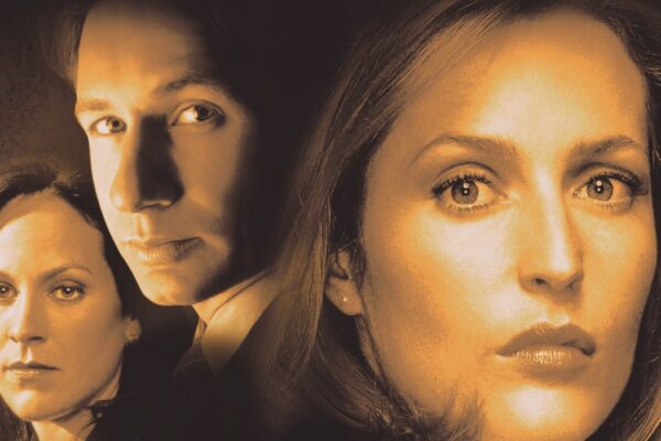La Parte Superiore Della Locandina Della Serie Tv X-Files Credits Disney
