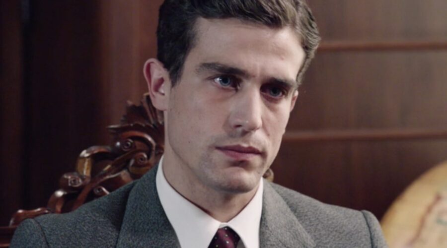 Il Paradiso Delle Signore 5 Federico Cattaneo Interpretato Da Alessandro Fella Qui Nella Puntata 75 A Villa Guarnieri Credits Rai