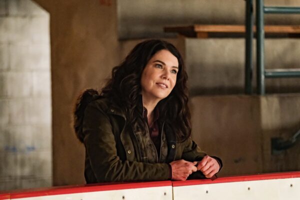 Lauren Graham In Una Scena Di Stoffa Da Campioni. Credits: Disney Plus