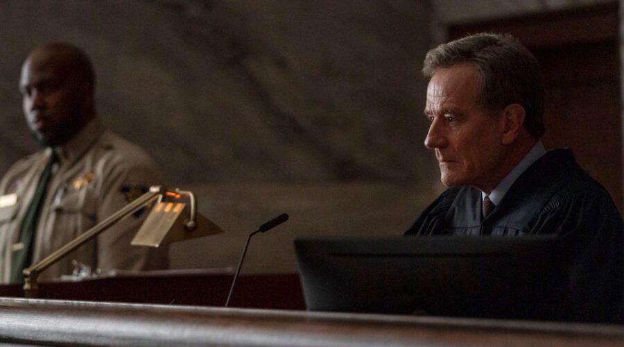 Il giudice Michael Desiato (Bryan Cranston) nella serie televisiva Your Honor. Credits: Showtime via Sky.