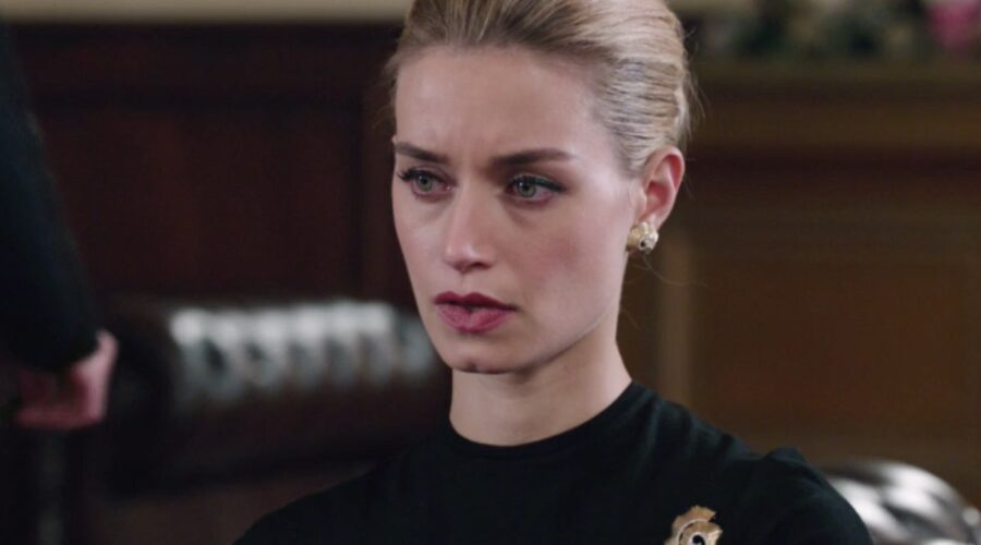 Il Paradiso Delle Signore 5 Ludovica Brancia Di Montalto Interpretata Da Giulia Arena Qui Nella Puntata 94 Al Circolo Credits Rai