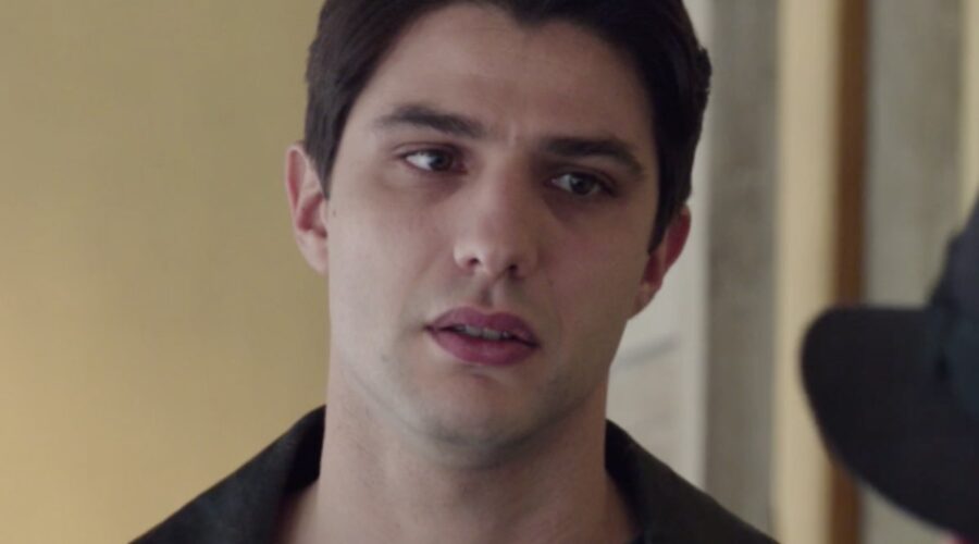 Il Paradiso Delle Signore 5 Marcello Barbieri Interpretato Da Pietro Masotti Qui Nella Puntata 49 Sul Ballatoio Credits Rai