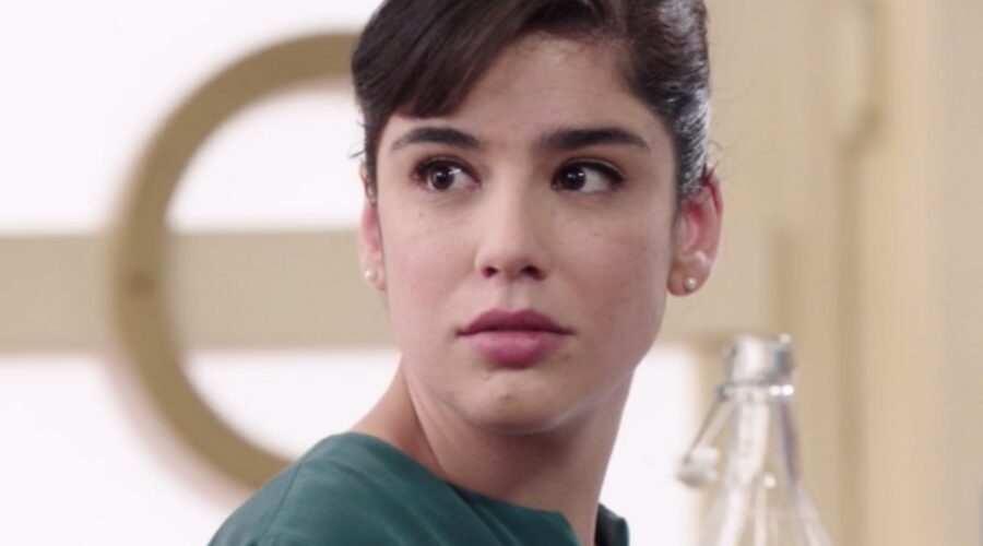 Il Paradiso Delle Signore 5 Stefania Colombo Interpretata Da Grace Ambrose Qui Nella Puntata 96 Credits Rai