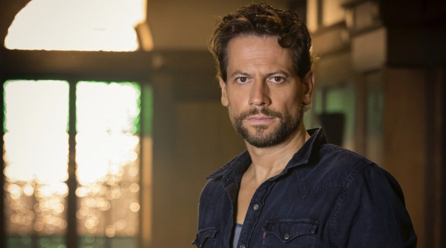 Ioan Gruffudd, il protagonista di Harrow. Credits: Fox Italia.