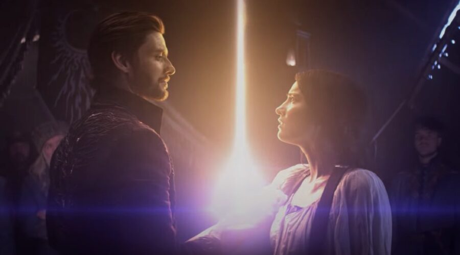 Ben Barnes e Jessie Mei Li in Tenebre e Ossa. Credits: Netflix.