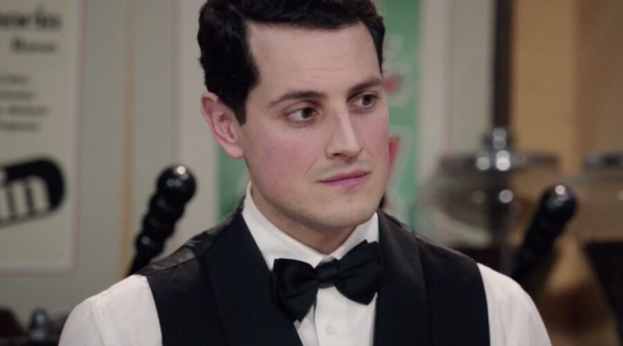 Il Paradiso Delle Signore 5 Puntata 118: Salvatore Amato interpretato da Emanuel Caserio Credits Rai