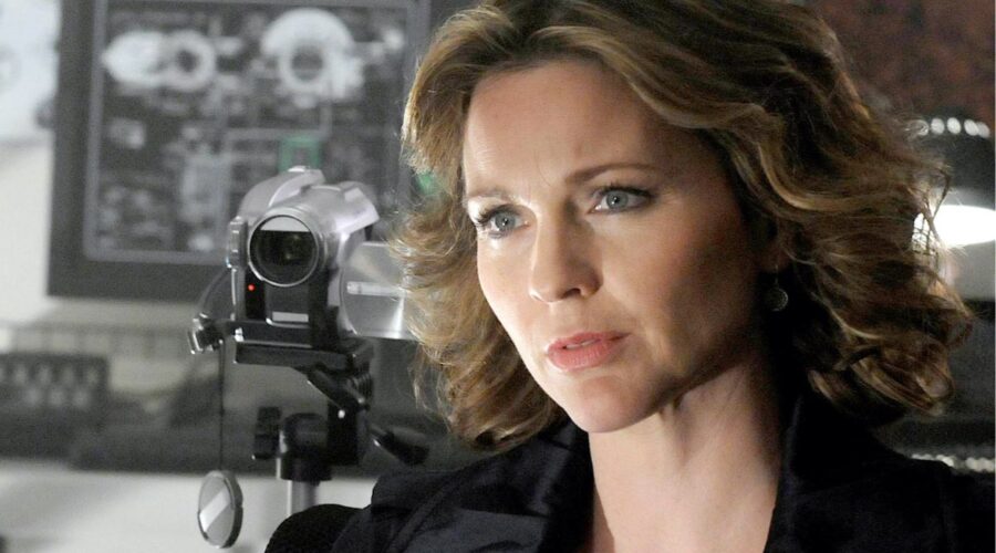 Lie To Me, qui Kelli Williams che interpreta Gillian Foster. Credits: Disney Plus/Star