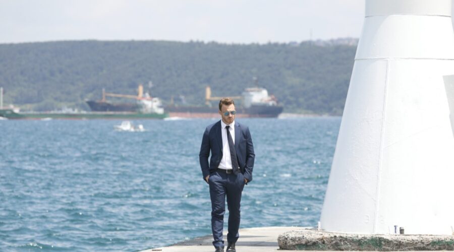 Love is in the Air, episodio 4: Serkan Bolat interpretato da Kerem Bürsin. Credits: Mediaset