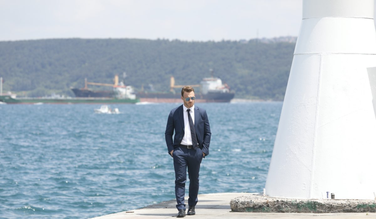 Love is in the Air, episodio 4: Serkan Bolat interpretato da Kerem Bürsin. Credits: Mediaset