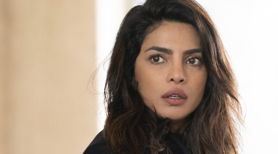 Priyanka Chopra interpreta Alex Parrish in Quantico. Credits: Disney+/Star