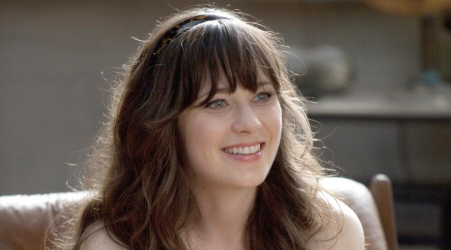 Zooey Deschanel nei panni di Jess in “New Girl”. Credits: 20th Century Fox/Disney Plus.