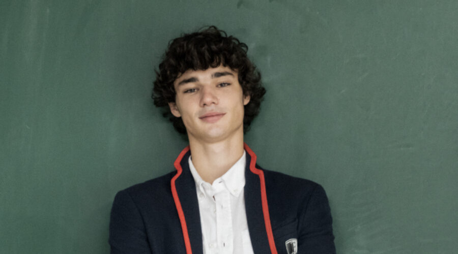 Elite (L To R) Fernando Líndez As Joel, André Lamoglia As Iván In Episode 02 Of Élite Cr. Matías Uris Netflix