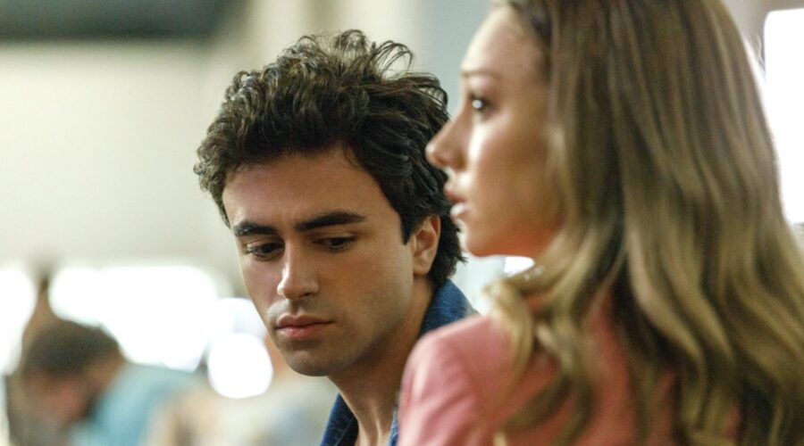 Itzan Escamilla E Ester Exposito In Elite Short Stories Episodio 4. Credits: Matias Uris/Netflix © 2020