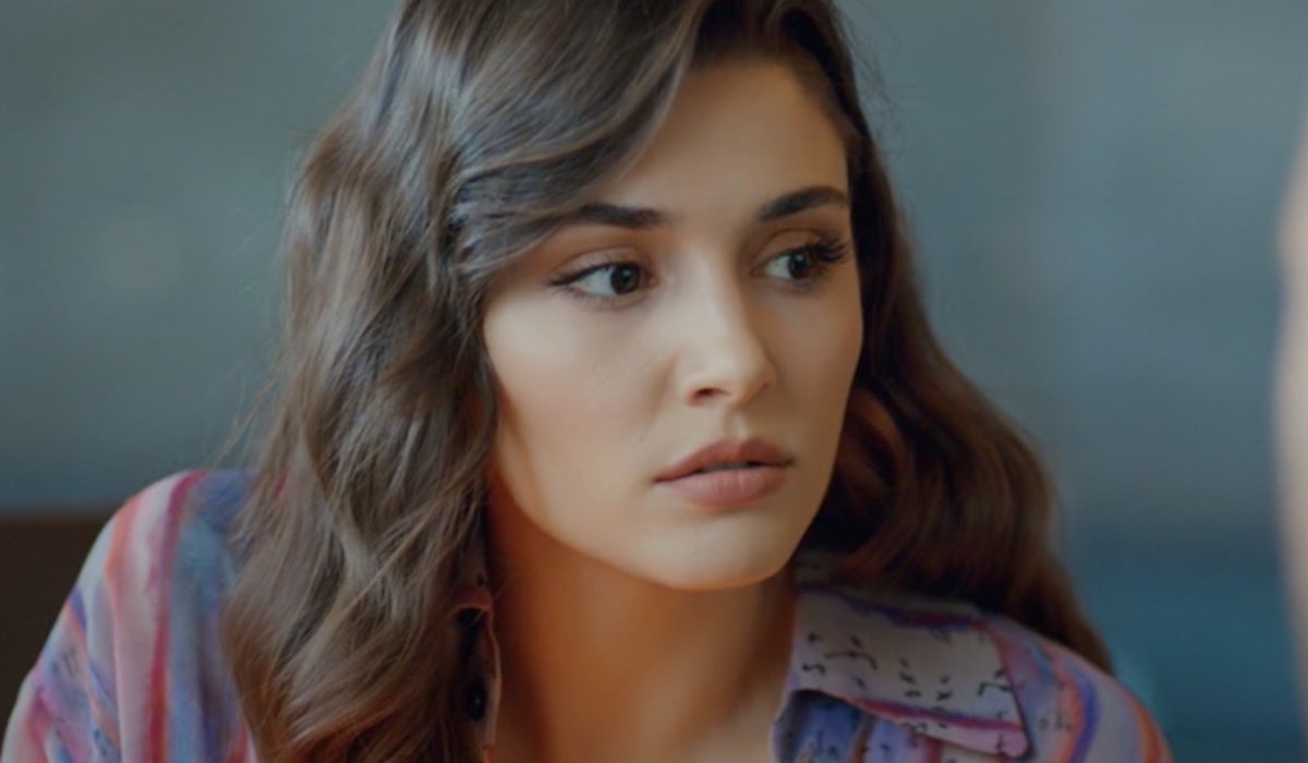 Love Is In The Air, episodio 9: Eda Yıldız interpretata da Hande Erçel. Credits: Mediaset