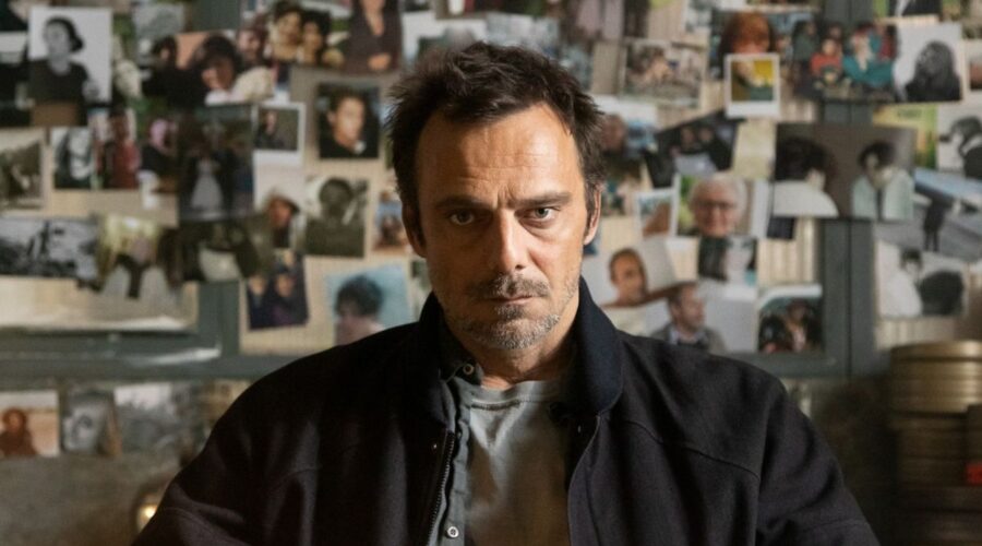 Masantonio - Sezione Scomparsi: Alessandro Preziosi interpreta Elio Masantonio. Credits: Mediaset.