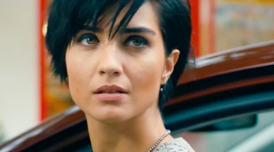 Tuba Buyukustun (Suhan) In Brave And Beautiful Credits: Mediaset