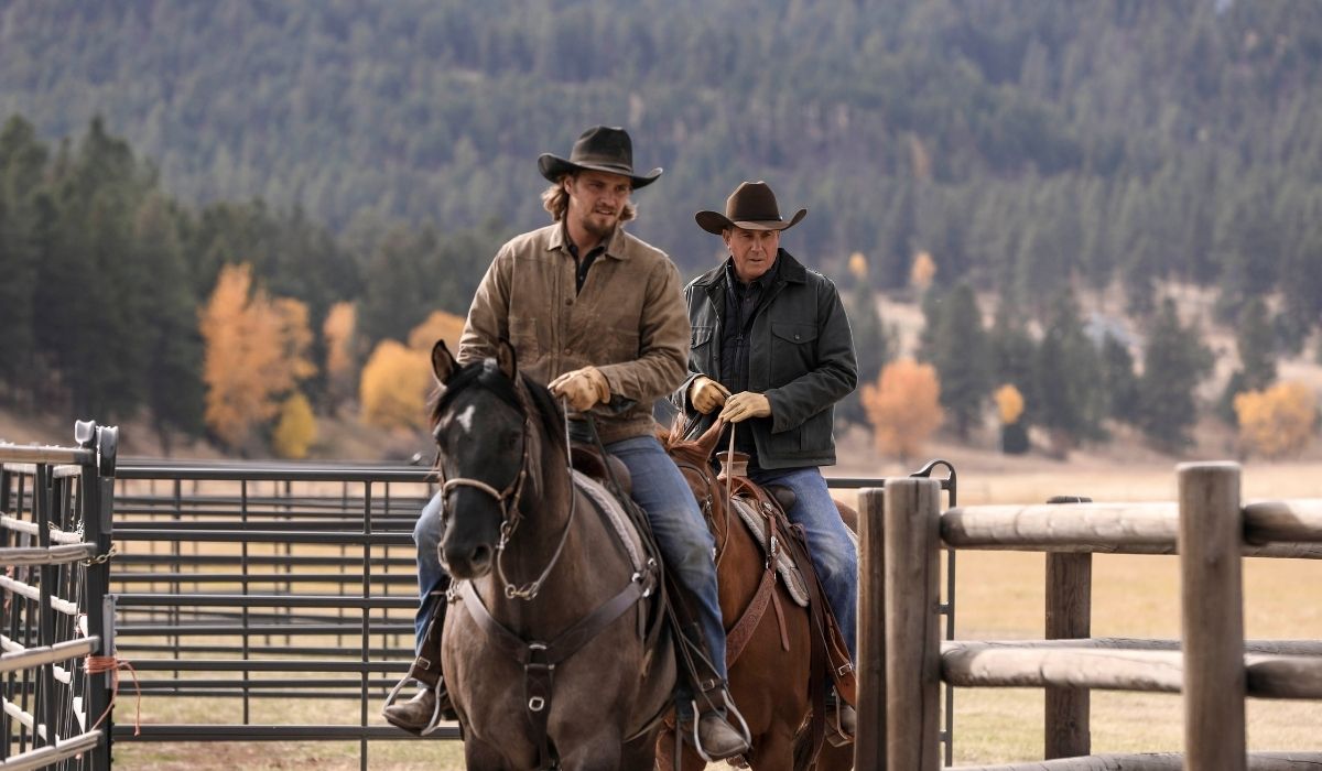 Yellowstone 2: Kayce Dutton interpretato da Luke Grimes e John Dutton interpretato da Kevin Costner. Credits: Paramount Network.