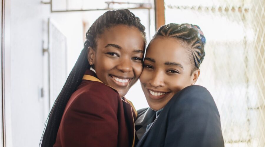 Ama Qamata Sul Set Di Blood And Water 2. Credits: Neo Baepi/Netflix