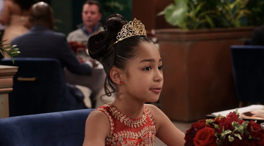 La famiglia Mckellan 4: Jordyn Raya James interpreta Ami, qui nell'episodio 5. Credits: Courtesy of Netflix © 2021