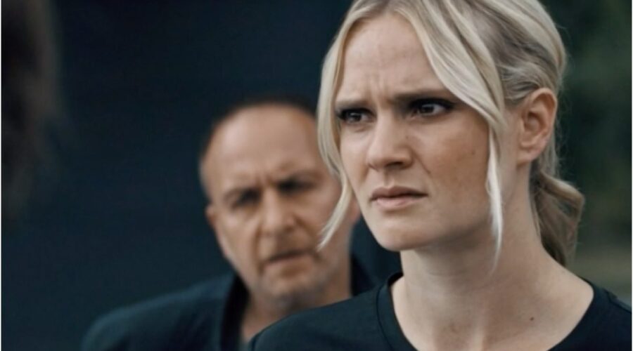 Pia Stutzenstein In Una Scena Di Squadra Speciale Cobra 11 Stagione 25 Episodio 11. Credits: Rai