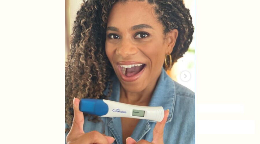 Screenshot Di Kelly McCreary In Una Foto Postata Sul Suo Profilo Instagram Ufficiale