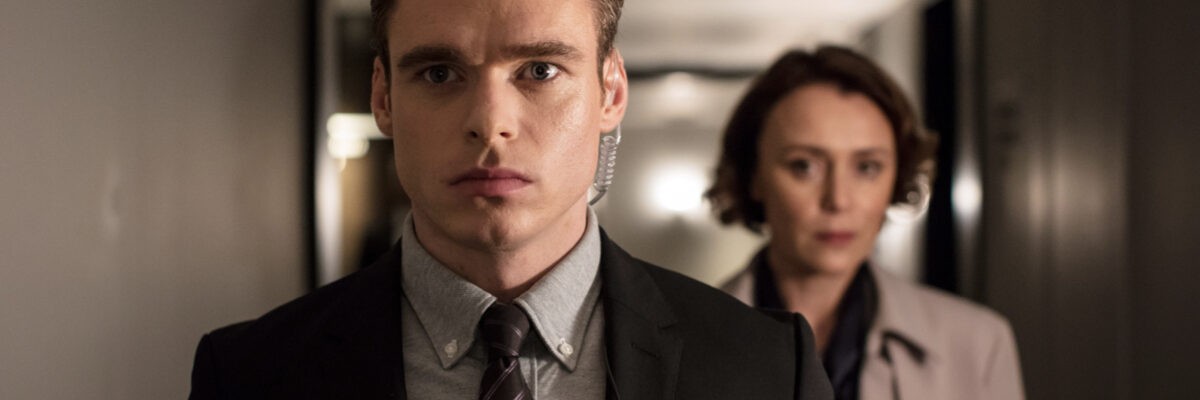 Da sinistra: Richard Madden e Keeley Hawes. Credits: Sophie Mutevelian/World Productions/Netflix.