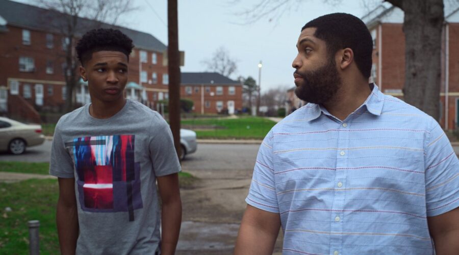 Isaiah Hill (Jace) e O'Shea Jackson (Ike) Jr. In