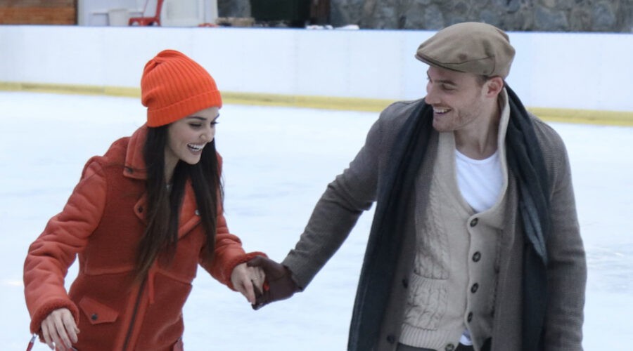 Love Is In The Air: Eda Yıldız interpretata da Hande Erçel e Serkan Bolat interpretato da Kerem Bürsin. Credits: Mediaset