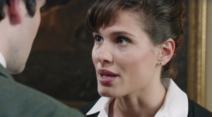 Giulia Vecchio (Anna Imbriani) in una scena della puntata 18 de