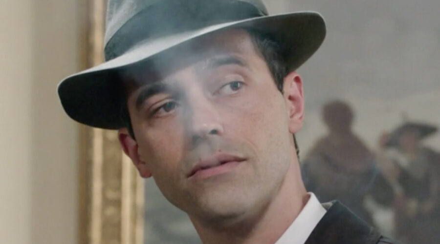 Massimo Riva in una scena della puntata 19 de 