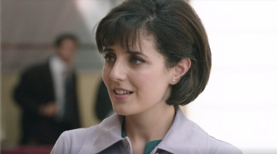 Giulia Chiaramonte (Sofia Galbiati) in una scena della puntata 27 de