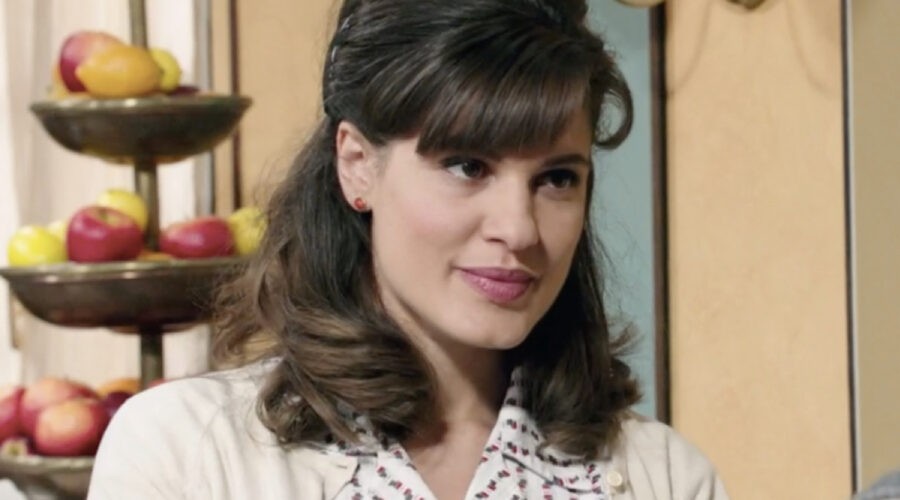 Giulia Vecchio (Anna Imbriani) in una scena della puntata 29 de 