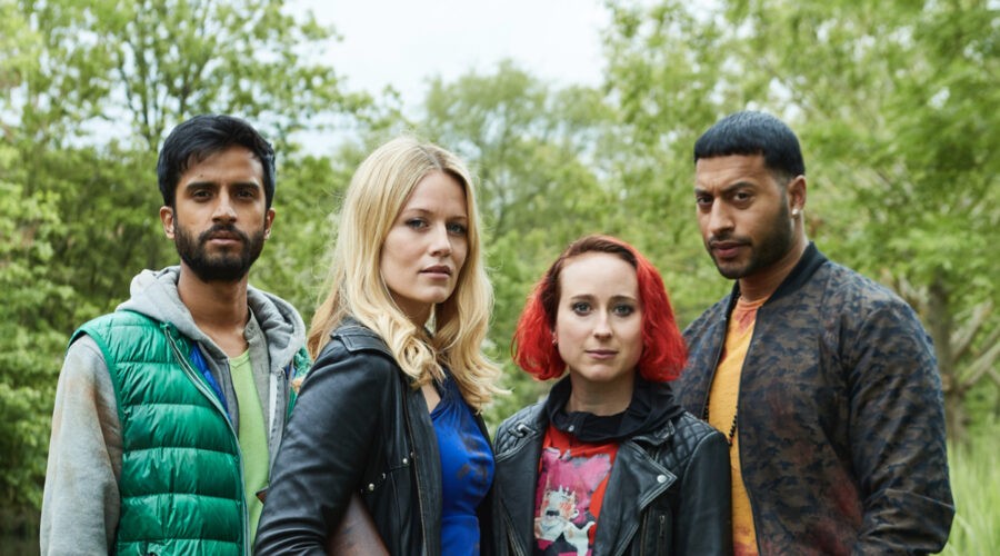 Immagine Ufficiale Di Zomboat Leah Brotherhead Ryan Mcken Hamza Jeetooa Cara Theobold Credits Serially