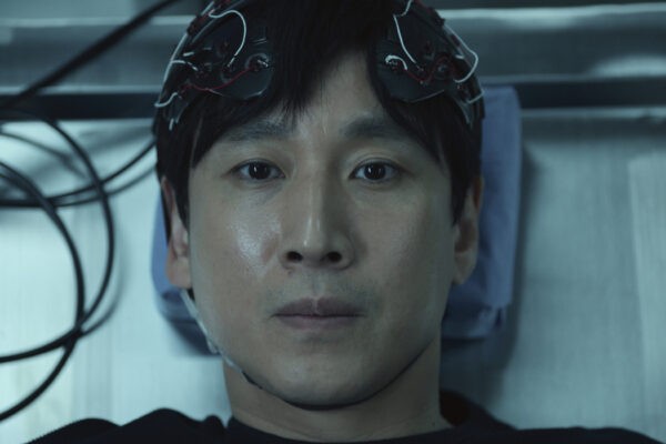 Lee Sun-kyun And Park Hee-soon In Dr. Brain Premiering Globally: Credits Apple Tv+