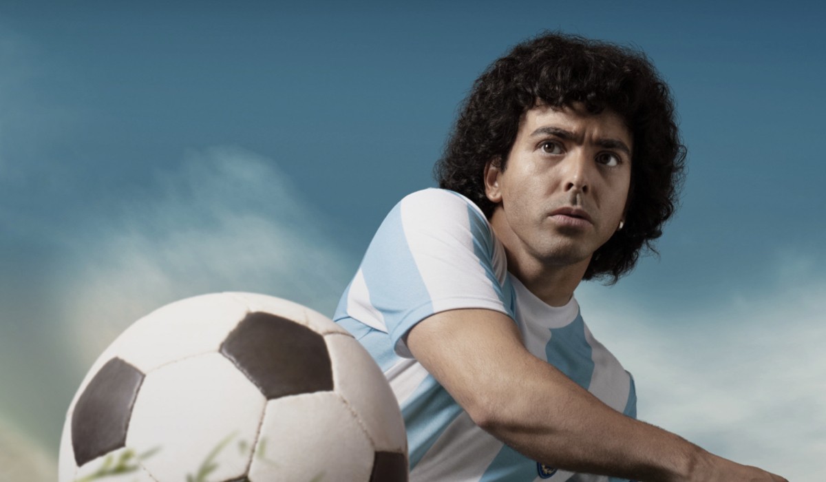 Un particolare del poster di “Maradona: Sogno Benedetto”. Credits: Amazon Prime Video.