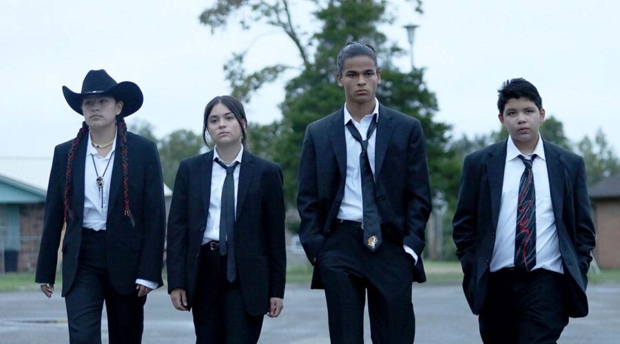 I protagonisti della serie televisiva Reservation Dogs. Credits: Disney+/FX Productions.